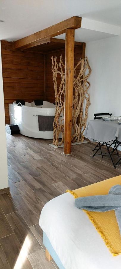 Chambre D'Hotes Des Loyes Jaillans Bagian luar foto